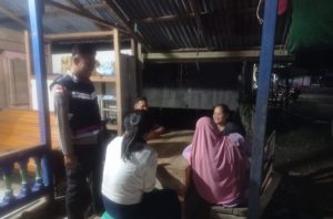 Personil Polsek Bunut Hulu Laksanakan Patroli Malam, Ini Pesan Yang Disampaikan