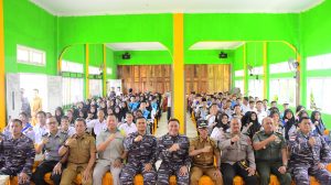 Bina Ketahanan Wilayah di Kepulauan Perbatasan Terdepan, Lanal Tarempa Laksanakan Penyuluhan dan Bakti Sosial di Kepulauan Anambas