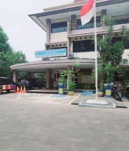 Bukan Seorang Aparat Polisi, Oknum Sekretaris Kelurahan Semper Barat Sita Kendaraan Roda Dua dan Telepon Seluler Siswa