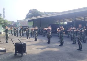 Tangkisan Luwes Pukulan Geledek Prajurit Menarmed 2 Kostrad