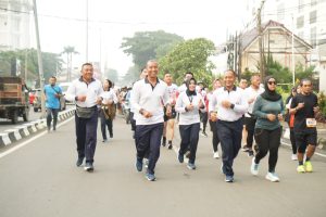 Danlanal Palembang Ikuti Lomba Lari Musi Run 2023 Dalam Rangka HUT Kodam II/Sriwijaya