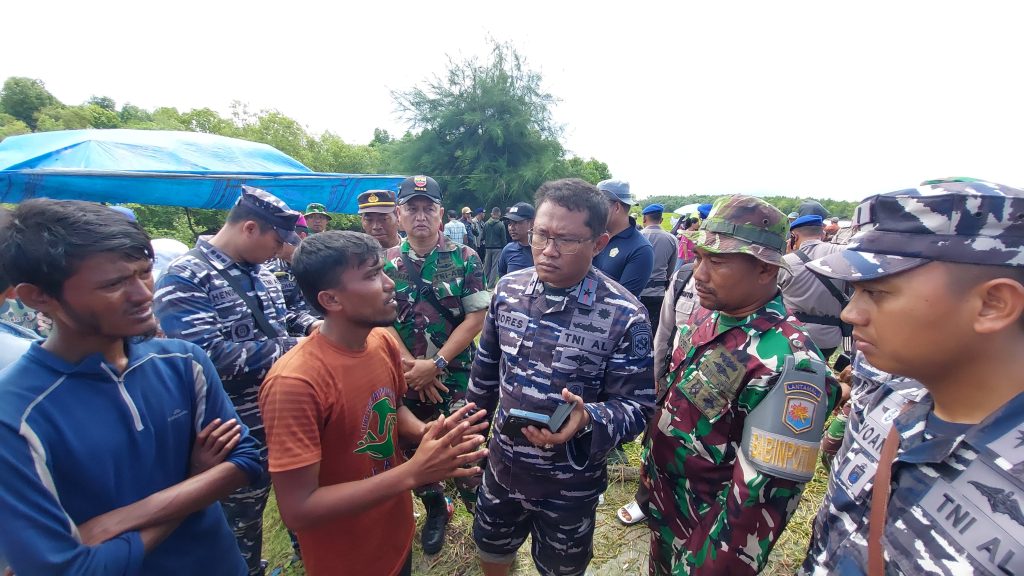 Danlantamal I Tinjau Lokasi Penemuan Pengungsi Rohingya