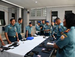 Dalam Rangka Kesiapan Pengamanan Pemilu 2024, Lanal Bandung Laksanakan Pemeriksaan Senjata