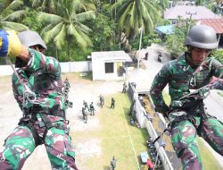 Asah Naluri Tempur dan Ketangkasan, Prajurit Lanal TBA Latihan Seat Rappeling