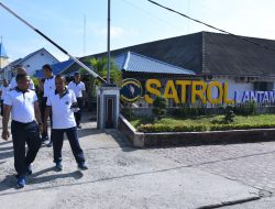 Danlantamal I Olahraga Sambil Tinjau Fasilitas Dinas Diluar Mako Lantamal I Belawan