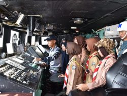 Kenalkan Dunia Bahari dan Alutsista Kepada Generasi Muda, Satgas Ops Trisila TNI AL Gelar Open Ship di Dermaga Pelindo Dumai