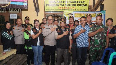 Kapolres Metro Jakarta Utara Kunjungi Posko Pokdarkamtibmas Warakas