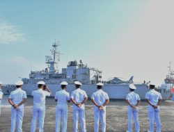 Danlantamal I Lepas Kapal Perang Prancis FNS Vendemiaire F 734 di Dermaga Pelindo Belawan