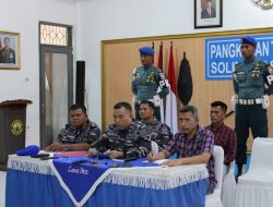 Komandan Lanal Nias Gelar Konfrensi Pers Terkait Kasus Pembunuhan Casis TNI AL Oleh Oknum TNI AL Lanal Nias