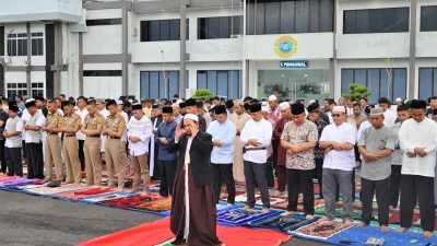 Lantamal I Bersama Masyarakat Laksanakan Sholat Idul Fitri 1445 H di Mako Lantamal I