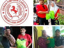 Ketua Kembang Latar DPC Jakut Bagikan Bingkisan, Antoni: Semoga Rezeki Bang Edo Semakin Bertambah