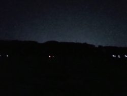 Warga dan Penjiarah TPU Budhi Darma Keluhkan Lampu Jalan.