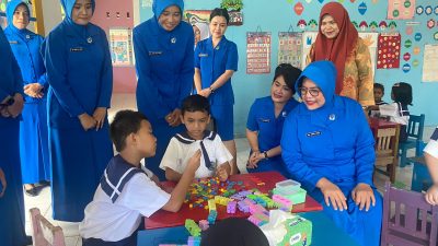 Ketua Cabang 5 Korcab IV DJA I Sambut Kedatangan Ketua Daerah Jalasenastri Armada I di TK Hang Tuah 2 Tanjung Pinang