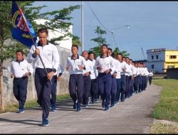 Jaga Kebugaran Fisik, Prajurit Satlinlamil 3 Gelar Olahraga Bersama Dengan Prajurit KRI Teluk Manado-537