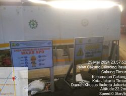 Akibat Ada Galian Jl. Raya Cakung Cilincing Padat, Personil Pos Lantas Cakung Berjibaku Urai Kemacetan