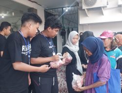 Masjid Jami Baitul Hikmah Blok.A Sunter Agung Laksanakan Pemotongan dan Pembagian Hewan Qurban