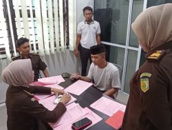 Kapolsek Kemuning: Ini Bentuk Keseriusan Polsek Kemuning Dalam Menanggapi Setiap Laporan Masyarakat.
