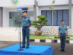 Asrena Danlantamal I Pimpin Upacara Bendera