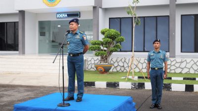 Asrena Danlantamal I Pimpin Upacara Bendera