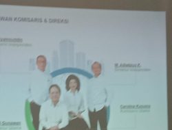 PT Guna Timur Raya Tbk (Perseroan) Selenggarakan RUPS  Jakarta,- PorosNusantara.com    PT GUNA TIMUR RAYA Tbk (“Perseroan”) menyelenggarakan Rapat Umum Pemegang Saham (RUPS) Tahunan Tahun Buku 2023 di Jakarta, Rapat membahas dan memutuskan beberapa agenda antara lain : 1. Menyetujui Laporan Tahunan Perseroan Tahun Buku 2023 dan Mengesahkan Laporan Keuangan Perseroan Tahun Buku 2023. Rabu 19 Juni 2024.  Menyetujui Penggunaan Laba Bersih Perseroan untuk tahun buku yang berakhir 31 Desember 2023.  Menunjuk Akuntan Publik dan/atau Kantor Akuntan Publik untuk tahun buku yang berakhir 31 Desember 2024 Menetapkan Tim Remunerasi bagi anggota Dewan Komisaris dan Direksi Perseroan untuk tahun 2024 Persetujuan Perubahan Penggunaan Dana Hasil Penawaran Umum Perdana Saham   Persetujuan Laporan Realisasi Penggunaan Dana Hasil Penawaran Umum Perdana Saham.   Susunan Komisaris dan Direksi sejak ditutupnya Rapat ini hingga Rapat Umum Pemegang Saham Tahunan   : Noer Syamsuddin :  Adiwijaya Kusumah   Selanjutnya adalah : Komisaris Independen   : Carolina Kusuma Direktur Independen   : Budi Gunawan   Komisaris Utama Direktur Utama   Setelah RUPS, Perseroan juga melakukan Paparan Publik Tahunan. Selain men-highlight kinerja keuangan perseroan , Perseroan terus mengembangkan dan mengoptimalkan penggunaan Transport Management System (TMS) yaitu ETRUK. TMS ini dirancang untuk membantu proses bisnis yang berjalan pada Perseroan termasuk didalamnya membantu pengecekan jadwal maintenance kendaraan. TMS tersebut meliputi aplikasi Admin, aplikasi Customer, dan aplikasi Driver berbasis Mobile Android. Secara umum, TMS ini bertujuan untuk mempermudah pelanggan perseroan dalam melakukan pelacakan order yang sedang diproses. Pelanggan dapat melakukan   pelacakan posisi driver secara berkala. Dengan diterapkannya ISO 9001 Management Mutu dan ISO 14001 Management Lingkungan sebagai bentuk   komitmen untuk menciptakan kinerja Kesehatan dan Keselamatan Kerja (K3) dengan tercapainya zero accident. Tahun 2023 Perseroan membangun Tempat Penampungan Sementara (TPS) sebagai bentuk kontribusi meminimalisasi dampak negatif operasional perusahaan untuk mengatasi dampak lingkungan. TPS ini berfungsi sebagai penampungan sementara untuk limbah yang dihasilkan seperti oli, sparepart bekas, dan lain-lain sebelum diserahkan kepada pihak ketiga yang memiliki ijin KLH. Perseroan senantiasa berkomitmen mengedepankan kepuasan pelanggan dan menomorsatukan kualitas layanan, menjaga kepercayaan, loyalitas, serta terus menerus berusaha meningkatkannya dengan berbagai strategi.   penguatan layanan yang prima kepada seluruh pelanggan.  (Maya)