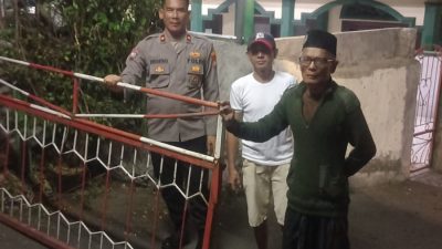 Kanit Binmas Sambangi Poskamling RW 07 Kelurahan Bendungan Hilir