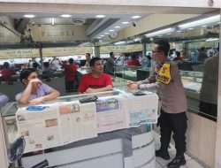 Patroli Wilayah Bhabinkamtibmas Kampung Rawa Pemantauan Pasar Gembrong