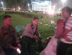HUT Bhayangkara ke-78, Kanit Reskrim Polsek Metro Menteng Berbagi Kebahagiaan Dengan Warga di Tugu Tani