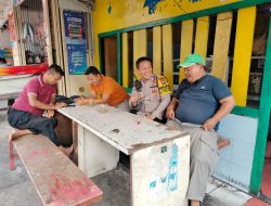 Bhabinkamtibmas Kelurahan Kebon Kosong Melaksanakan Kegiatan Sambang Dan Patroli Dialogis