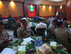 Kanit Binmas Pendampingan Bhabinkamtibmas Galur Menghadiri Rapat Komsos.