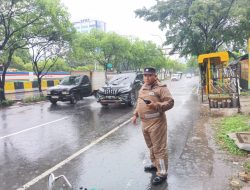 Aipda Amir Riswanto Patroli Wilayah Pengecekan Genangan Air Dan Pohon Tumbang