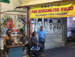 Bhabinkamtibmas Kelurahan Utan Panjang Melakukan Kegiatan Patroli Dialogis.