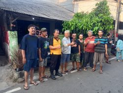 Bhabinkamtibmas Kelurahan Harapan Mulia Melaksanakan Kegiatan Kerja Bakti.