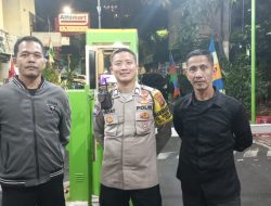 Bhabinkamtibmas Kelurahan Kebon Kosong Melaksanakan Kegiatan Sambang Dan Patroli Dialogis