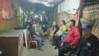 Bhabinkamtibmas Kelurahan Kramat Sambangi Warganya di RW 03, Berikan Imbauan Kamtibmas