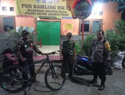 Bhabinkamtibmas Kelurahan Harapan Mulia melaksanakan kegiatan Sambang dan Patroli Dialogis