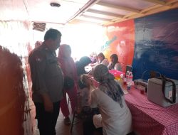 Bhabinkamtibmas Kelurahan Harapan Mulia Menghadiri Kegiatan Pencanangan Pekan Imunisasi Nasional (PIN) Polio 2024