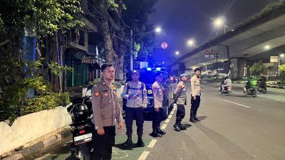 Patroli Kerawanan Malam Hari Polsek Johar Baru di Titik-titik Rawan Tawuran