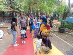 Bhabinkamtibmas Kelurahan Harapan Mulia Menghadiri Kegiatan Pencanangan Pekan Imunisasi Nasional (PIN) Polio 2024