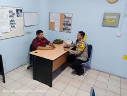 Bhabinkamtibmas Kelurahan Kebon Kosong melaksanakan kegiatan Sambang dan Patroli Dialogis