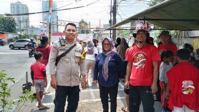 Anggota Binmas Polsek Sawah Besar Melaksanakan Patroli dan Sambang Wilayah