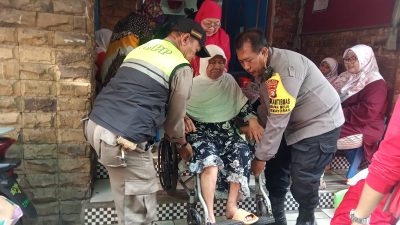 Bhabinkamtibmas Kelurahan Harapan Mulia Melakukan Monitoring Kegiatan Posyandu Balita dan Lansia