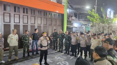 Kapolsek Johar Baru Pimpin Apel Bersama Tiga Dalam Rangka Kesiapan Operasi Cipta Kondisi