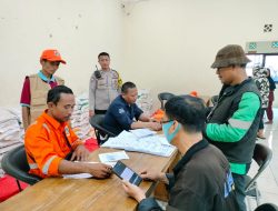 Bhabinkamtibmas Kelurahan Kebon Kosong Melaksanakan Kegiatan Sambang Dan Patroli Dialogis