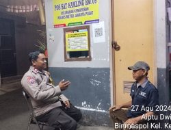 Bhabinkamtibmas Kelurahan Kemayoran Melaksanakan Kegiatan Sambang Dan Patroli Dialogis