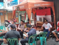 Bhabinkamtibmas Kelurahan Gunung Sahari Selatan Melaksanakan Kegiatan Patroli dan Sambang Dialogis