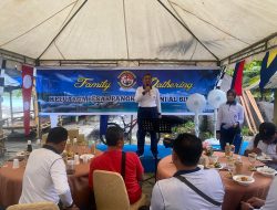 Lanal Bintan Gelar Family Gathering di Pantai Trikora