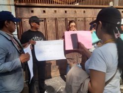 SMN Diduga Rampok dan Rampas Saham Milik Paulus Didemo Massa