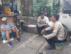 Kapolsubsektor Tanah Tinggi Melaksanakan Kegiatan Sambang dan Patroli Dialogis