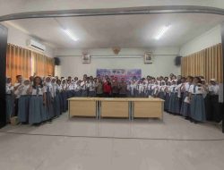 Unit Binmas Polsek Metro Tanah Abang Imbauan Anti Tawuran Dan Deklarasikan Anti Tawuran Siswa/i SMAN 35 Jakarta