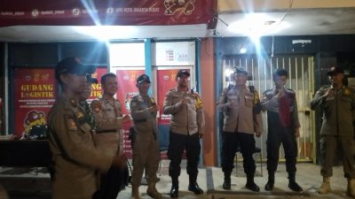Bhabinkamtibmas Kelurahan Gunung Sahari Selatan Melaksanakan Kegiatan Patroli dan Sambang Dialogis